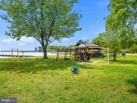 Exterior - 163 Falcon Dr, Pasadena, MD 21122 photo 12 of 15