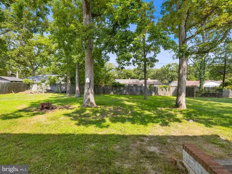 Exterior - 163 Falcon Dr, Pasadena, MD 21122 photo 8 of 15