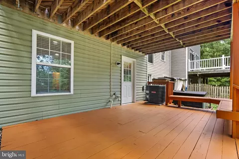 Exterior - 8255 Appalachian Dr, Pasadena, MD 21122 photo 6 of 7