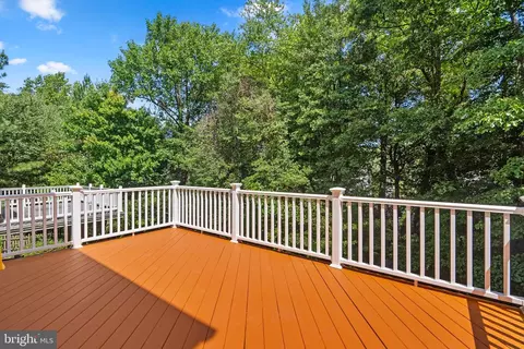 Exterior - 8255 Appalachian Dr, Pasadena, MD 21122 photo 3 of 7