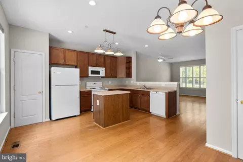 Kitchen - 8255 Appalachian Dr, Pasadena, MD 21122 photo 1 of 2