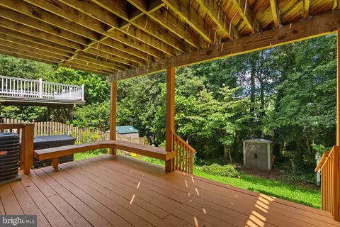 Exterior - 8255 Appalachian Dr, Pasadena, MD 21122 photo 5 of 7