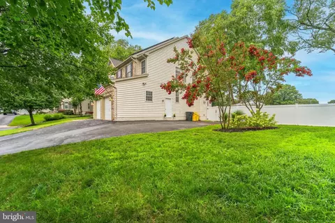 720 Penny Ct, Pasadena, MD 21122 photo 51