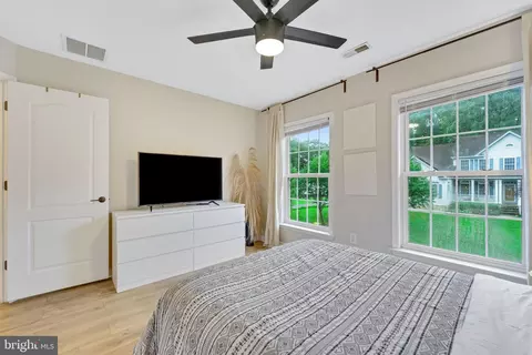 720 Penny Ct, Pasadena, MD 21122 photo 36