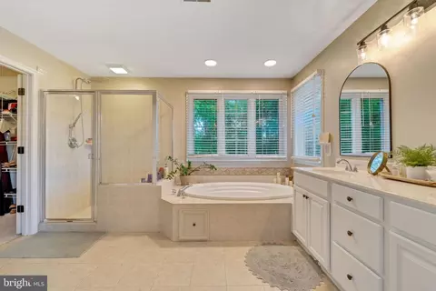 720 Penny Ct, Pasadena, MD 21122 photo 26