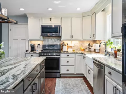 Kitchen - 8150 Elizabeth Rd, Pasadena, MD 21122 photo 3 of 3
