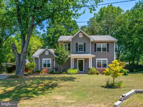 Exterior - 8150 Elizabeth Rd, Pasadena, MD 21122 photo 9 of 9