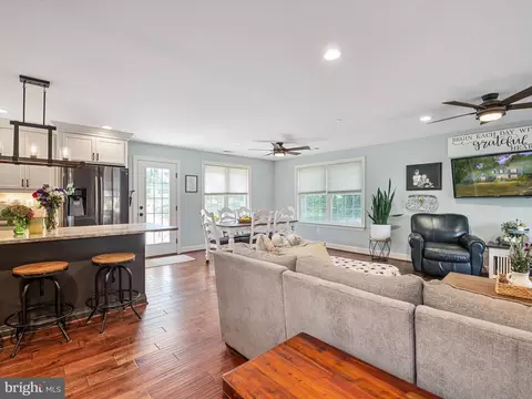 Other - 8150 Elizabeth Rd, Pasadena, MD 21122 photo 1 of 10