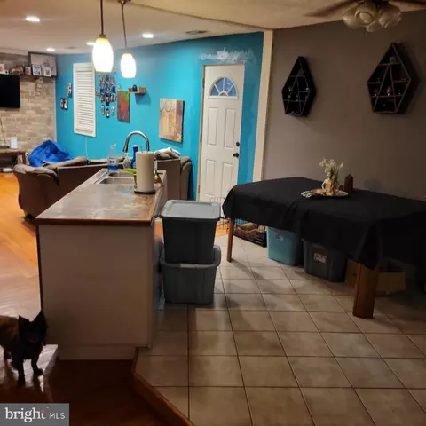 5904 Helfrich Rd, Brooklyn, MD 21225 photo 9