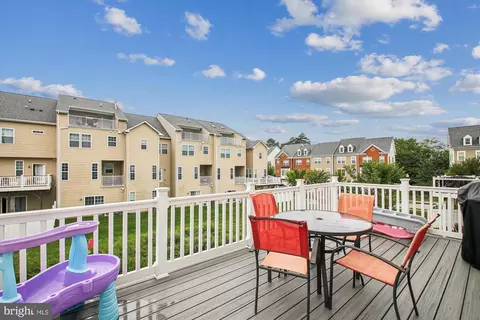 305 Black Sky Ln, Pasadena, MD 21122 photo 15