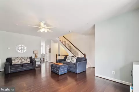 305 Black Sky Ln, Pasadena, MD 21122 photo 6