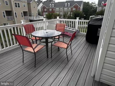 305 Black Sky Ln, Pasadena, MD 21122 photo 17