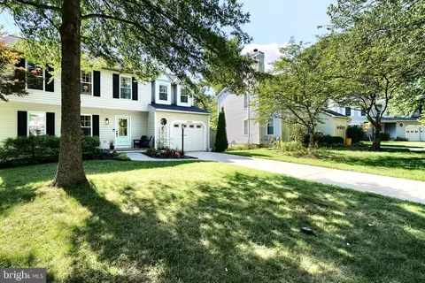 2107 Supreme Ct, Crofton, MD 21114 photo 2