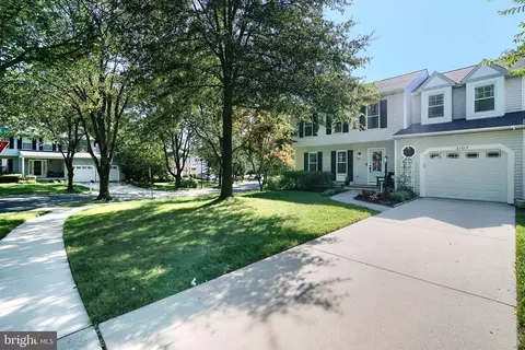 2107 Supreme Ct, Crofton, MD 21114 photo 3