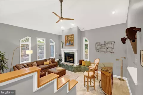 430 Edgewater Rd, Pasadena, MD 21122 photo 6