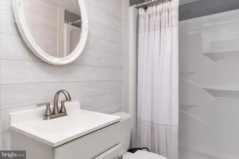 Bath - 7733 Acrocomia Dr, Hanover, MD 21076 photo 2 of 3