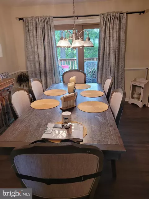 Dining - 526 Williamsburg Ln, Odenton, MD 21113 photo 1 of 2