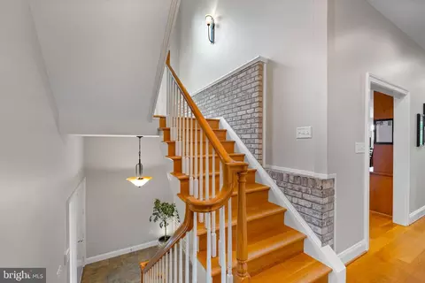 Entry Way - 1230 Cavalier Rd, Arnold, MD 21012 photo 1 of 3