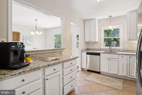 753 222nd St, Pasadena, MD 21122 photo 13