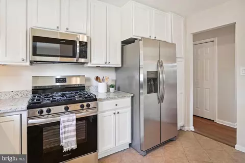 753 222nd St, Pasadena, MD 21122 photo 15