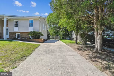 753 222nd St, Pasadena, MD 21122 photo 3
