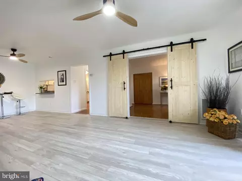 2572 Riva Rd #6B, Annapolis, MD 21401