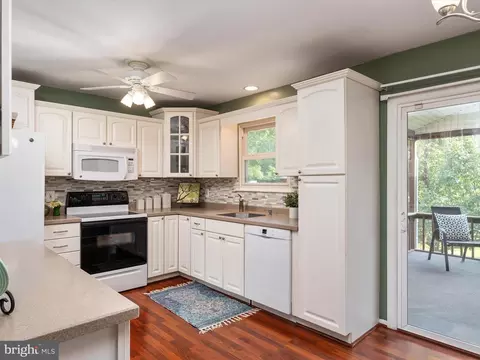 1405 Pennington Ct, Edgewater, MD 21037 photo 15