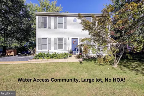 1228 Delaware Ave, Churchton, MD 20733