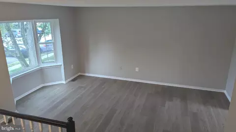 344 Cool Breeze Ct, Pasadena, MD 21122 photo 5