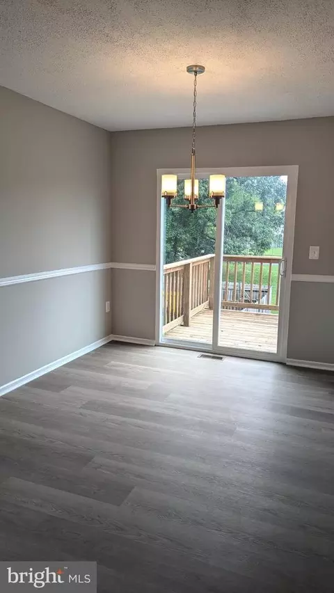 344 Cool Breeze Ct, Pasadena, MD 21122 photo 10