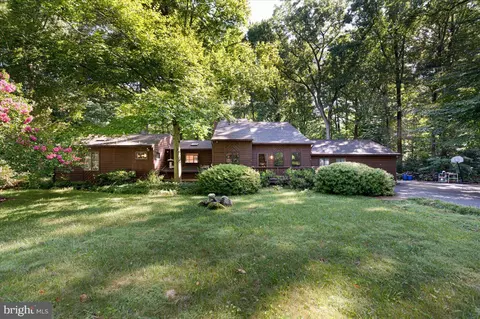 1117 Valentine Creek Dr, Crownsville, MD 21032