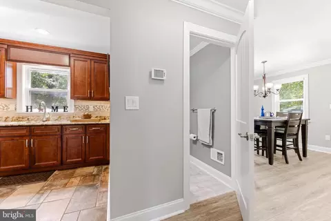 804 Swift Rd, Pasadena, MD 21122 photo 20