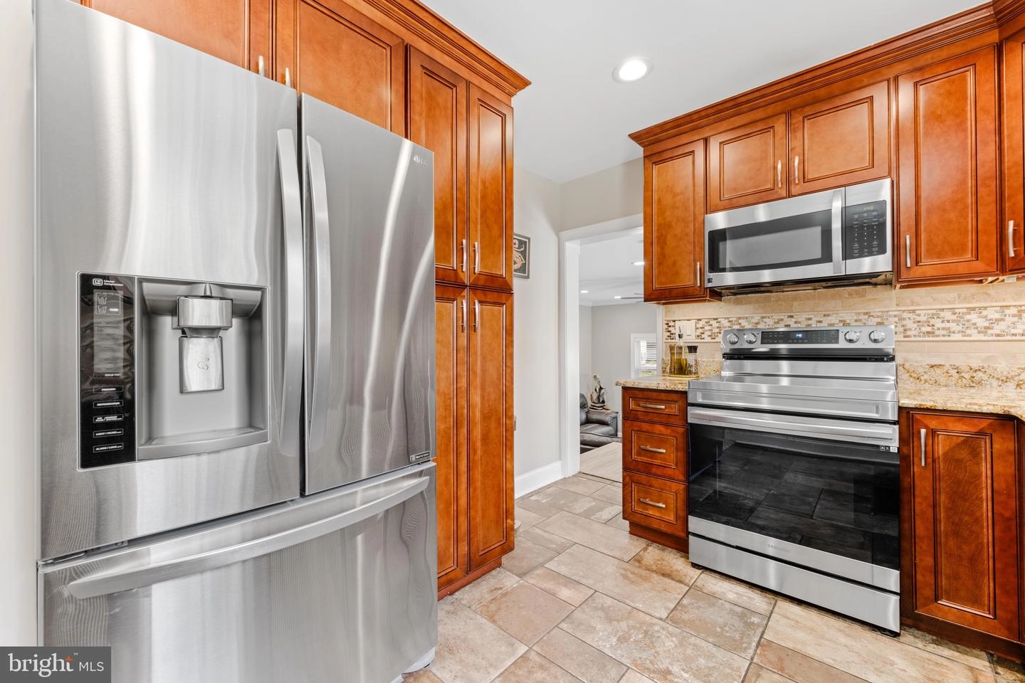 804 Swift Rd, Pasadena, MD 21122 photo 11