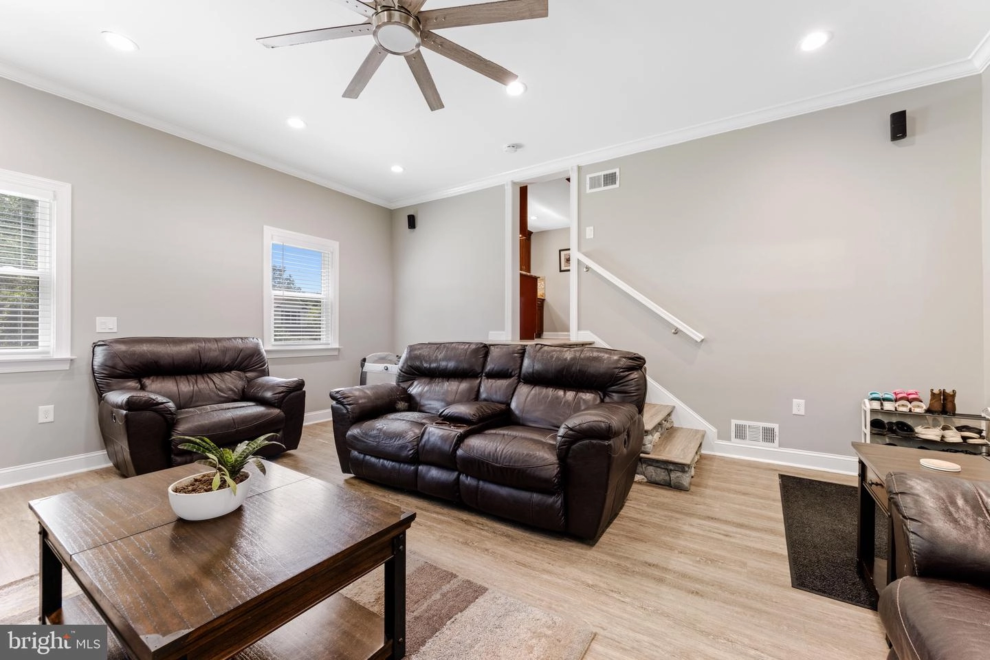 804 Swift Rd, Pasadena, MD 21122 photo 6