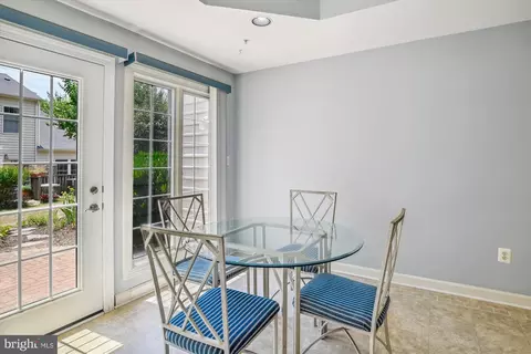 316 Colony Point Pl, Edgewater, MD 21037 photo 13