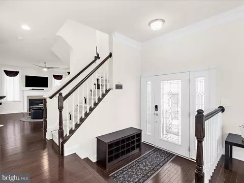 7641 Elmcrest Rd, Hanover, MD 21076 photo 6