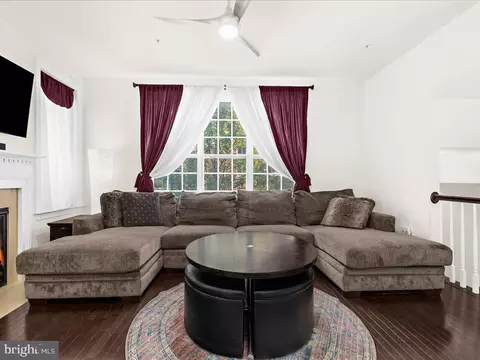 7641 Elmcrest Rd, Hanover, MD 21076 photo 8