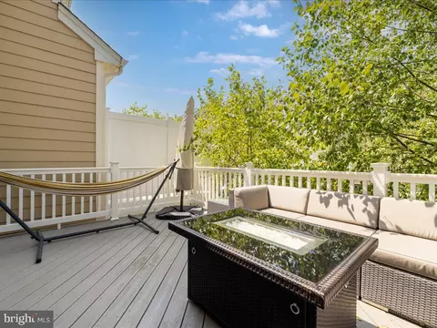 7641 Elmcrest Rd, Hanover, MD 21076 photo 45