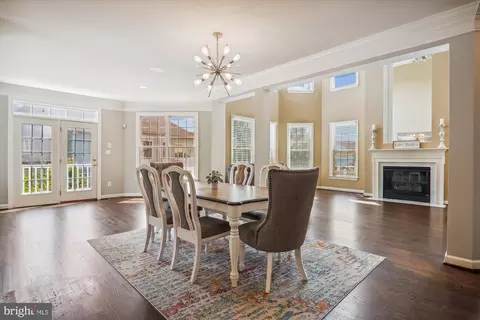 Dining - 700 Caleb Ln, Annapolis, MD 21401 photo 5 of 10