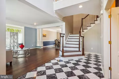 Entry Way - 700 Caleb Ln, Annapolis, MD 21401 photo 4 of 12