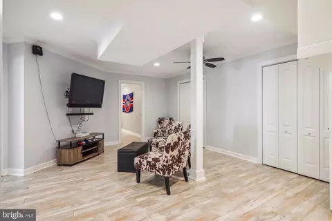 Entry Way - 700 Caleb Ln, Annapolis, MD 21401 photo 12 of 12