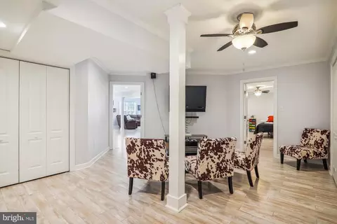 Entry Way - 700 Caleb Ln, Annapolis, MD 21401 photo 11 of 12