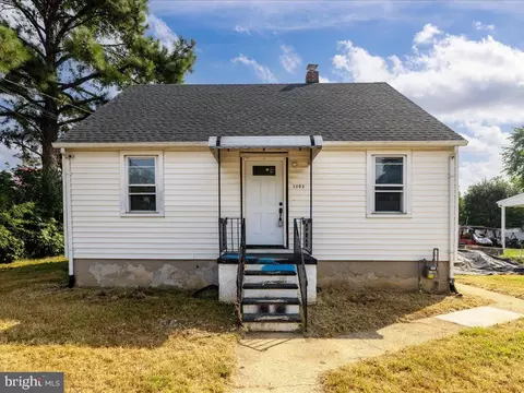 5203 Disney Ave, Brooklyn, MD 21225