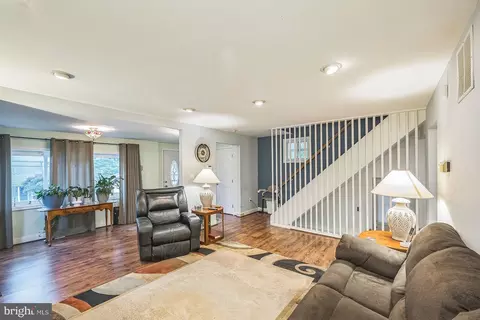 4302 3rd St, Brooklyn, MD 21225 photo 4