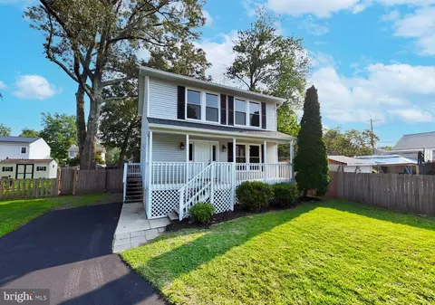 2505 229th St, Pasadena, MD 21122 photo 2