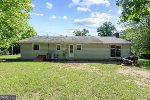 8243 Forest Glen Dr, Pasadena, MD 21122 photo 37