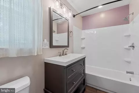 8243 Forest Glen Dr, Pasadena, MD 21122 photo 33