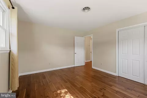 8243 Forest Glen Dr, Pasadena, MD 21122 photo 26