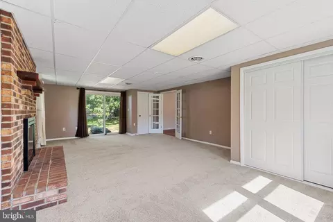 8243 Forest Glen Dr, Pasadena, MD 21122 photo 16