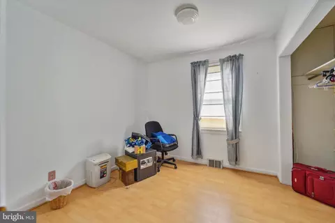 109 Winston Rd, Pasadena, MD 21122 photo 11
